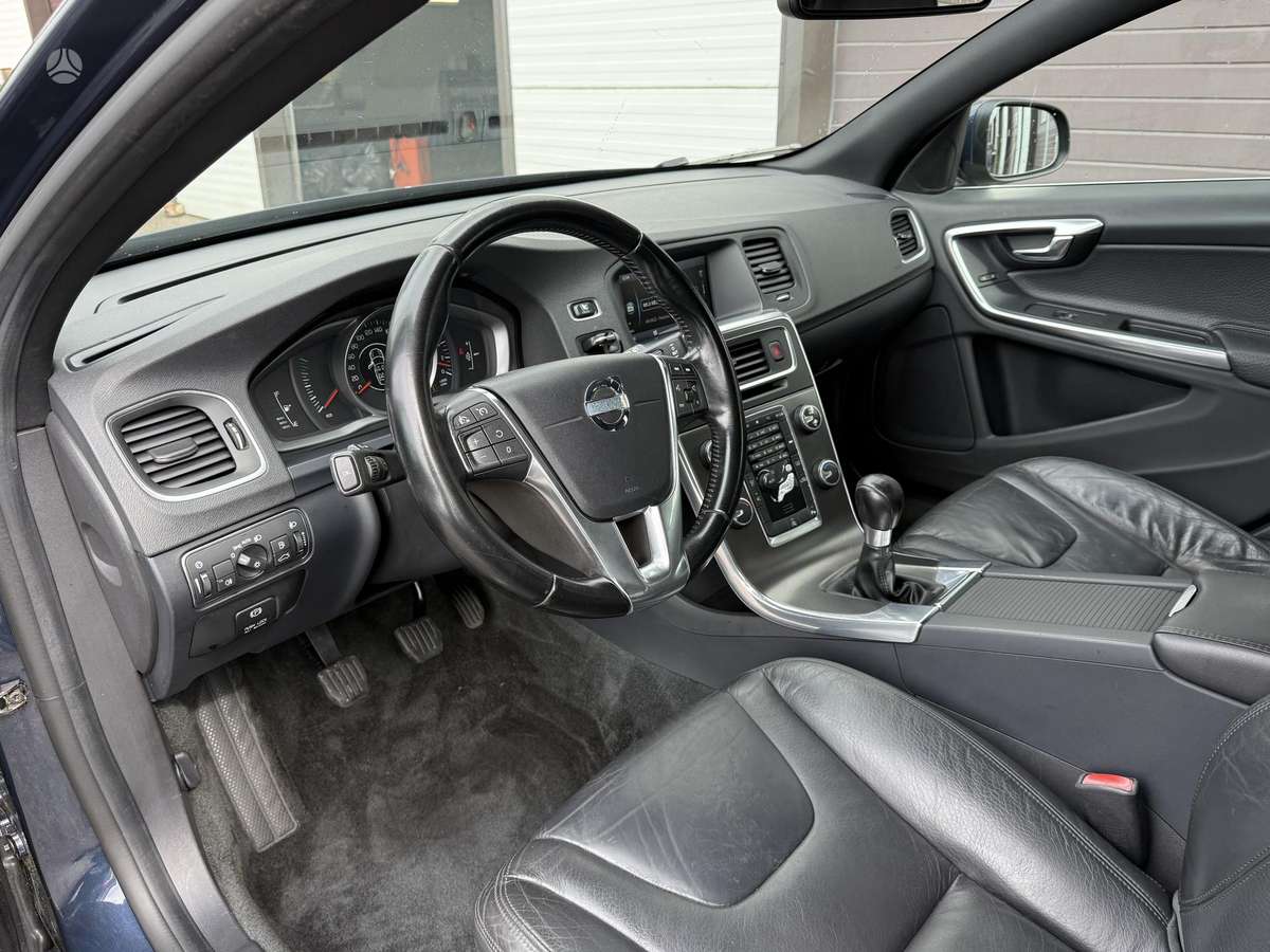 Volvo V60, 2.0 l., wagon