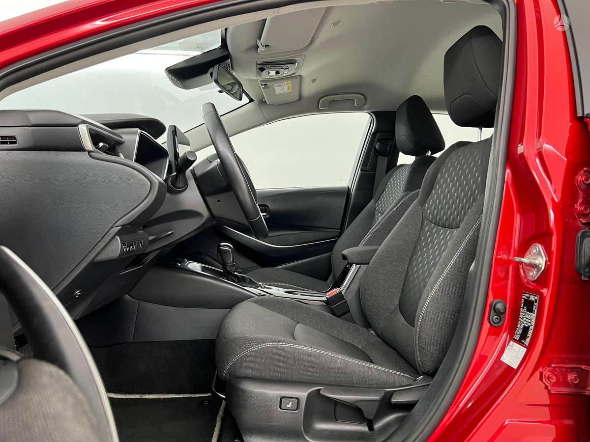 Toyota Corolla - 11