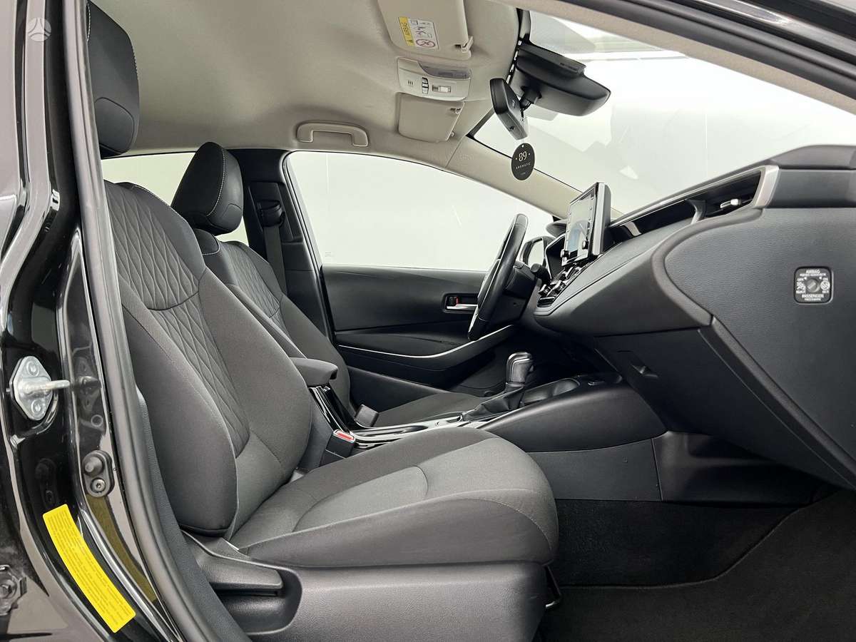 Toyota Corolla - 6
