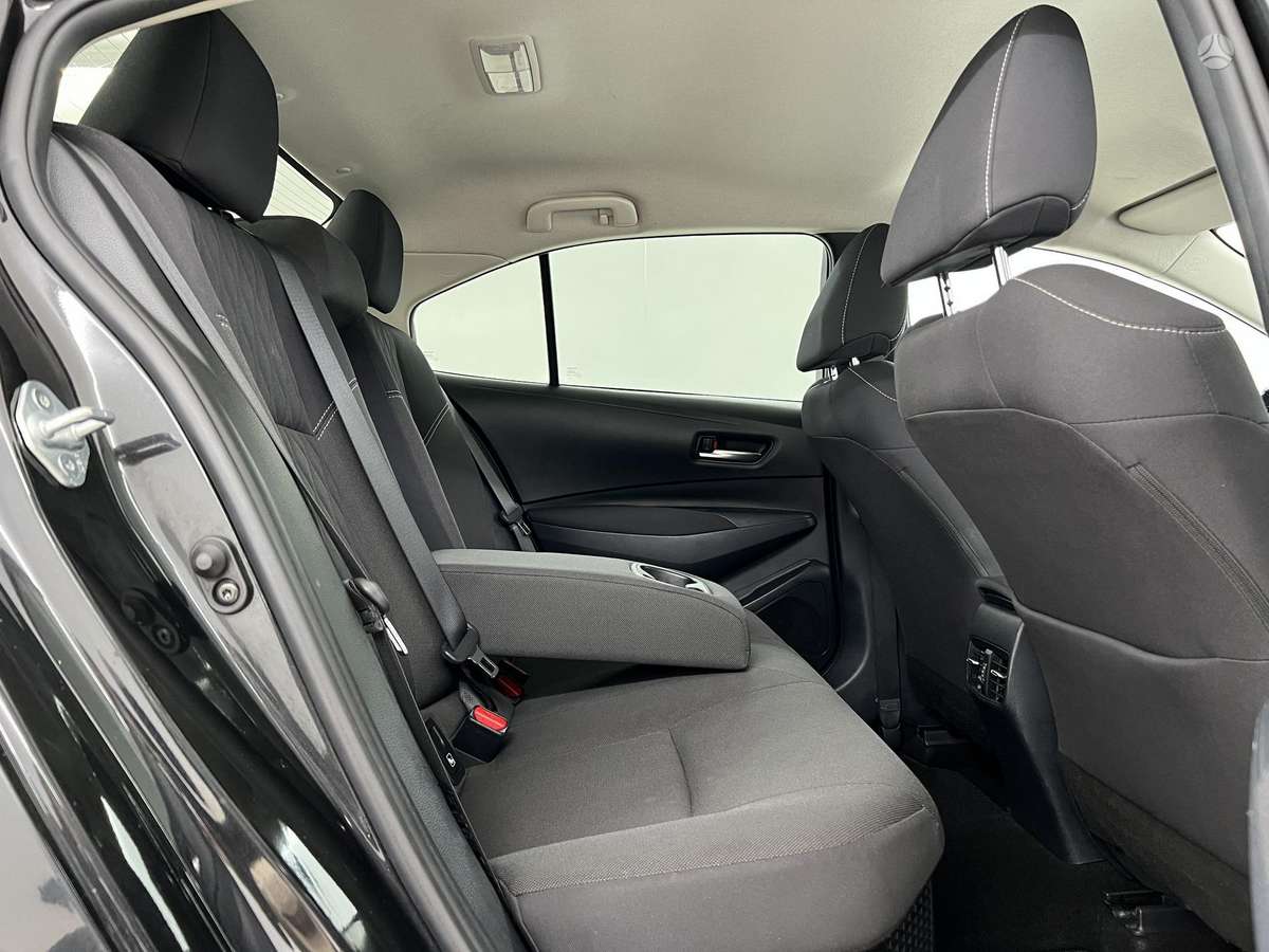 Toyota Corolla - 7
