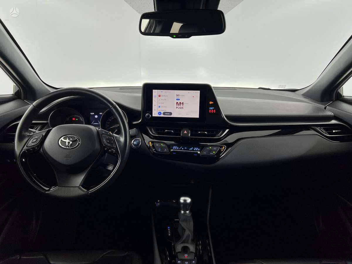 Toyota C-HR - 8
