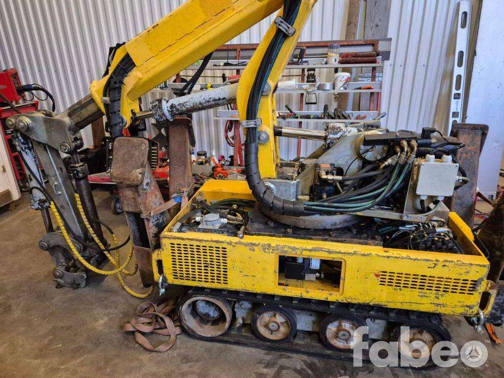 -Kita- DMX 520, excavator