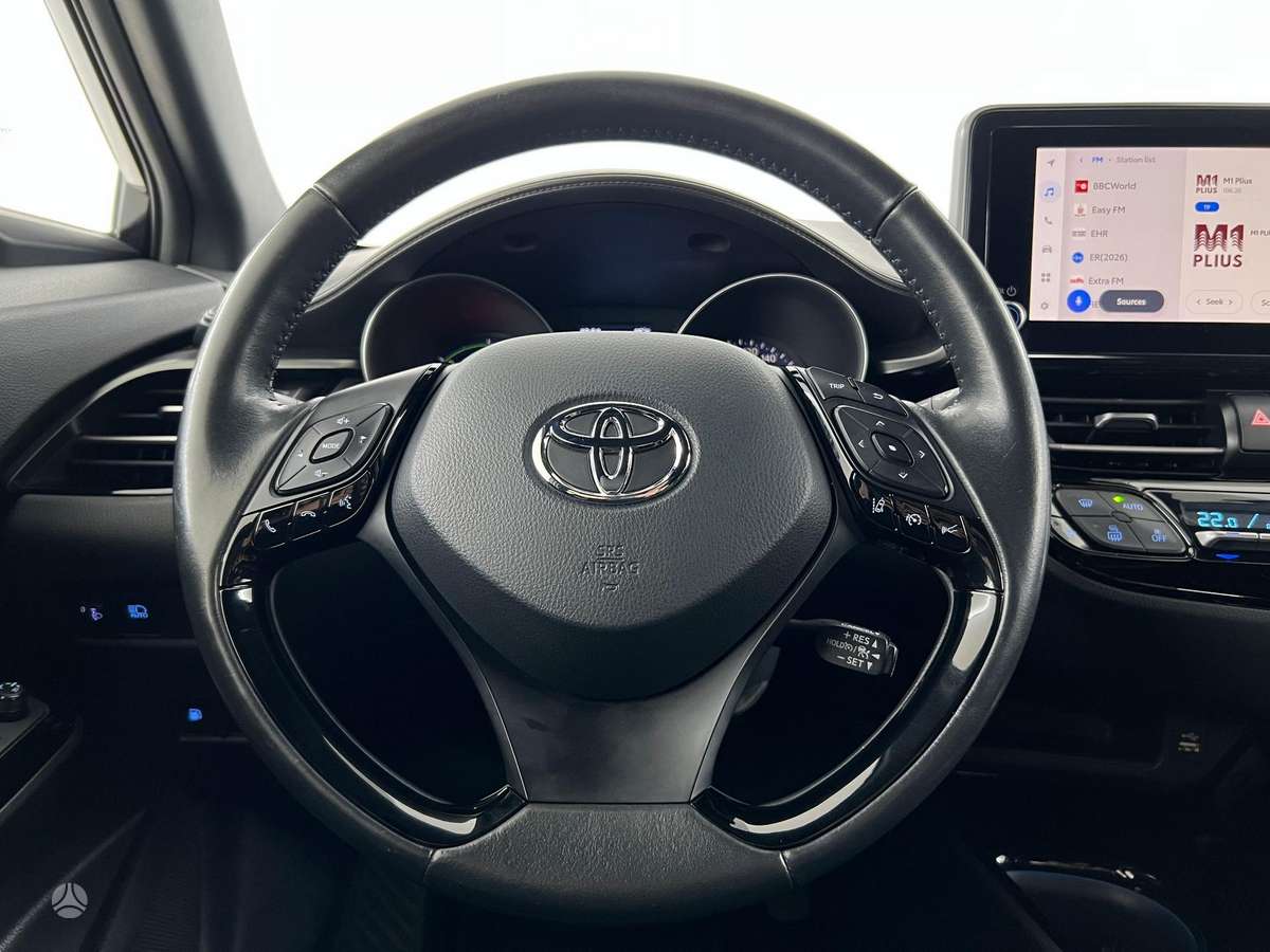 Toyota C-HR - 12