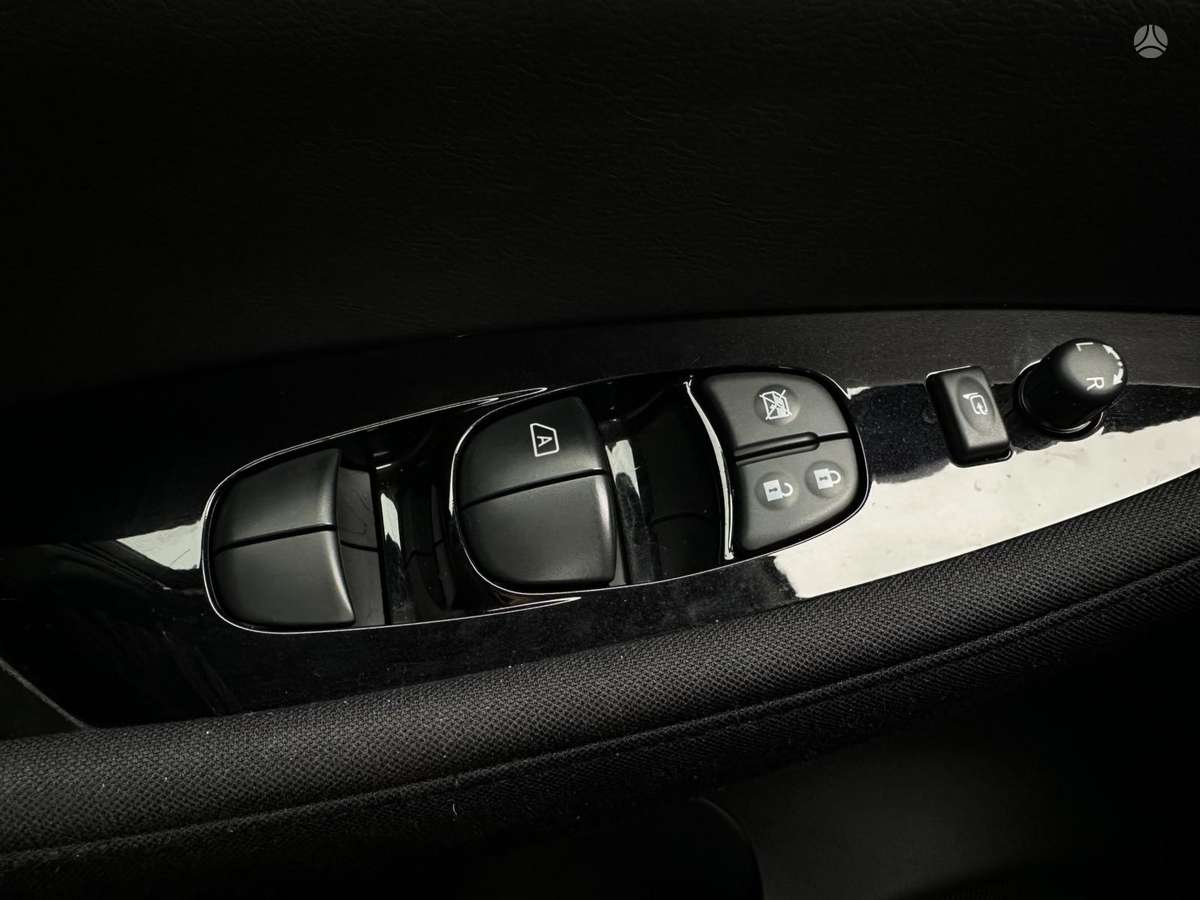 Nissan Leaf, 40 kWh, hatchback