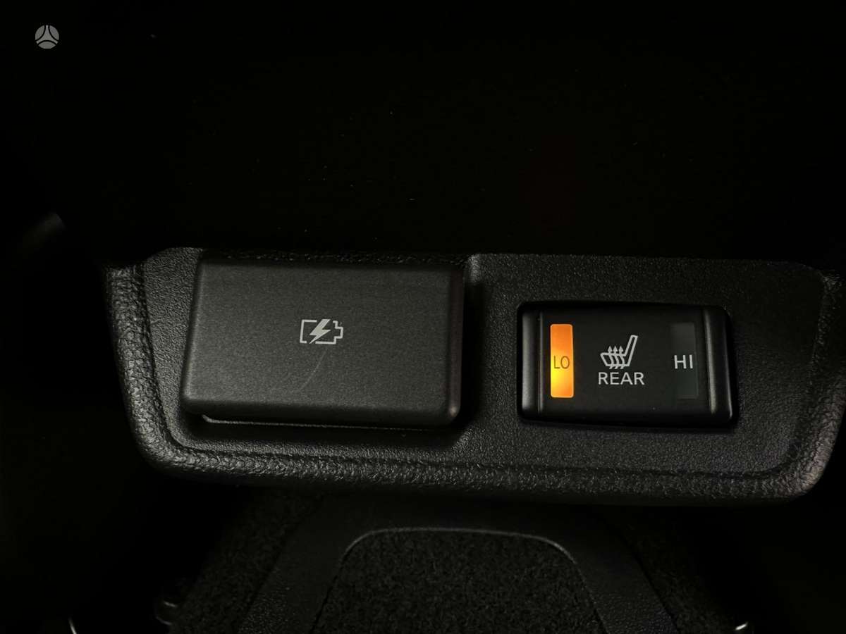 Nissan Leaf, 40 kWh, hatchback