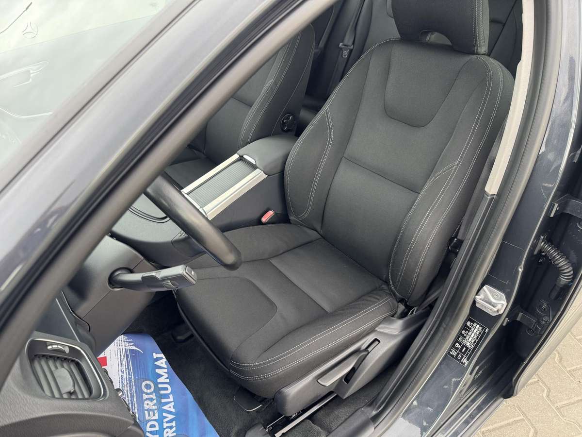 Volvo V60, 2.0 l., Универсал
