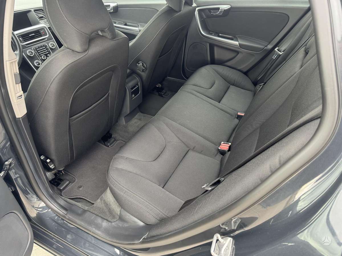 Volvo V60, 2.0 l., wagon