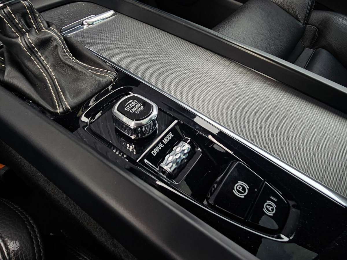 Volvo XC60 - 10