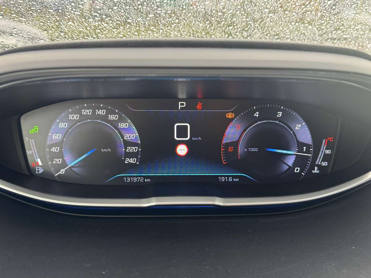 Peugeot 3008 - 11