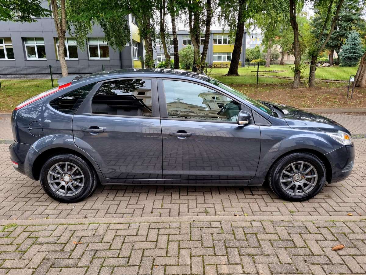 Ford Focus, 1.6 l., hatchback