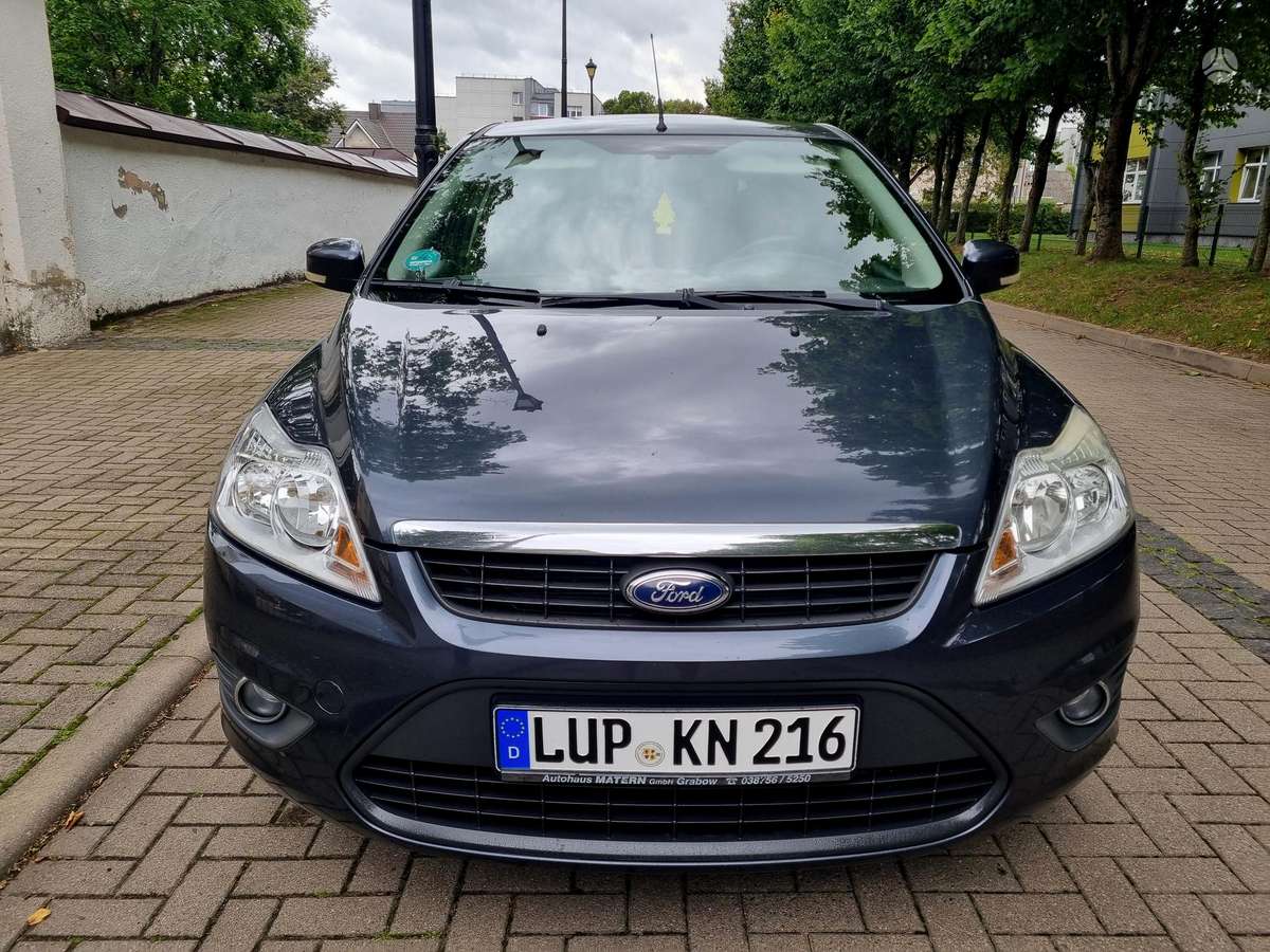 Ford Focus, 1.6 l., hatchback