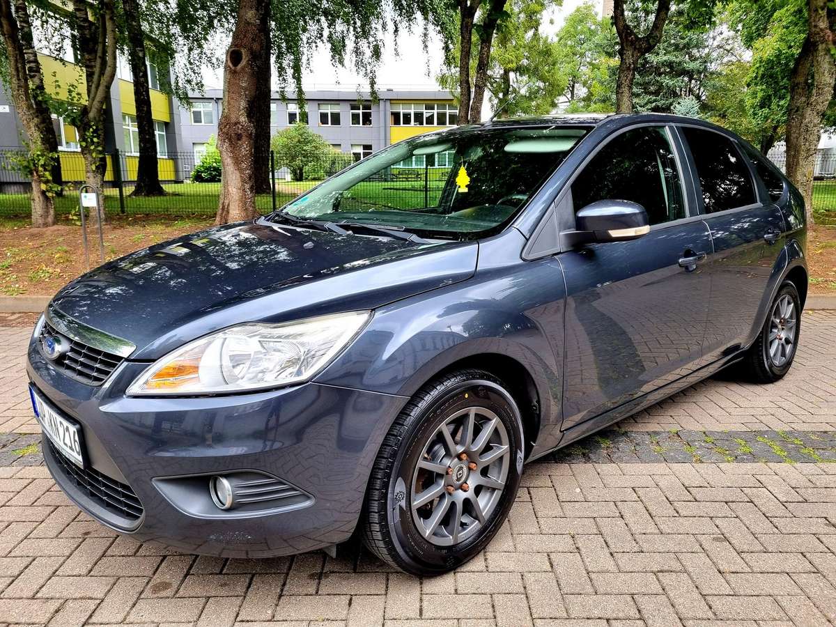 Ford Focus, 1.6 l., hatchback