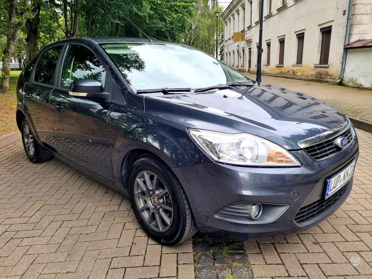 Ford Focus, 1.6 l., hatchback