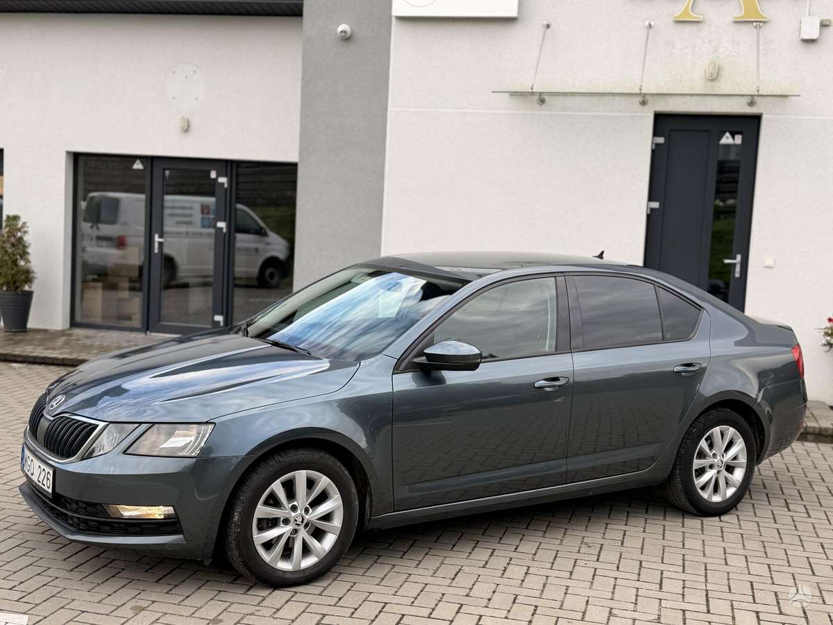 Škoda Octavia - 8
