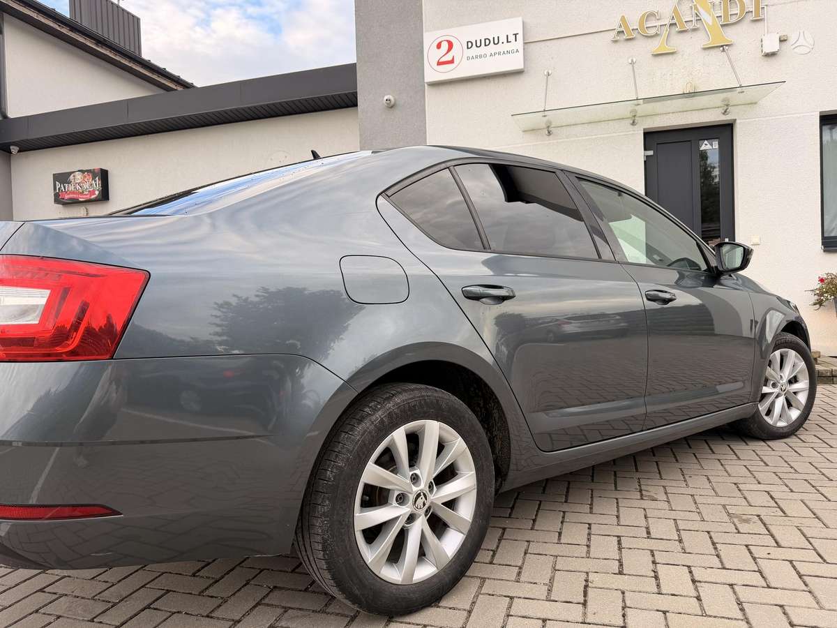 Škoda Octavia - 10