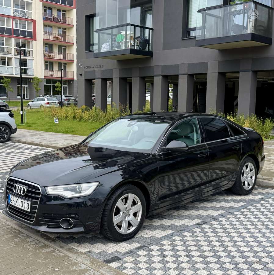 Audi A6, 3.0 l., Седан