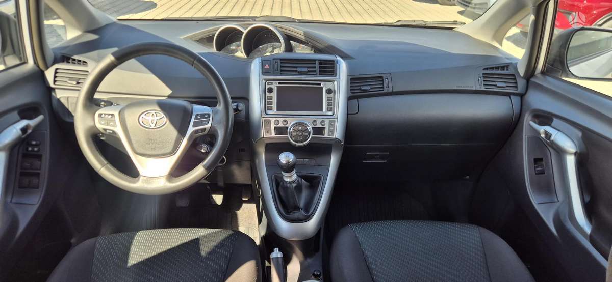 Toyota Verso - 9