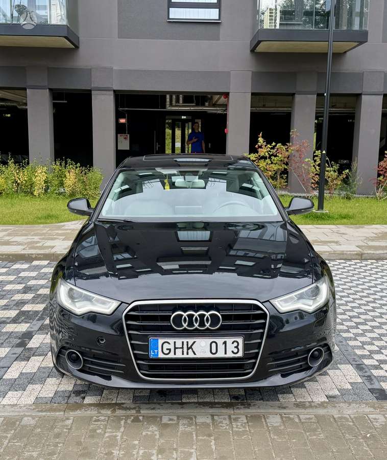 Audi A6, 3.0 l., Седан