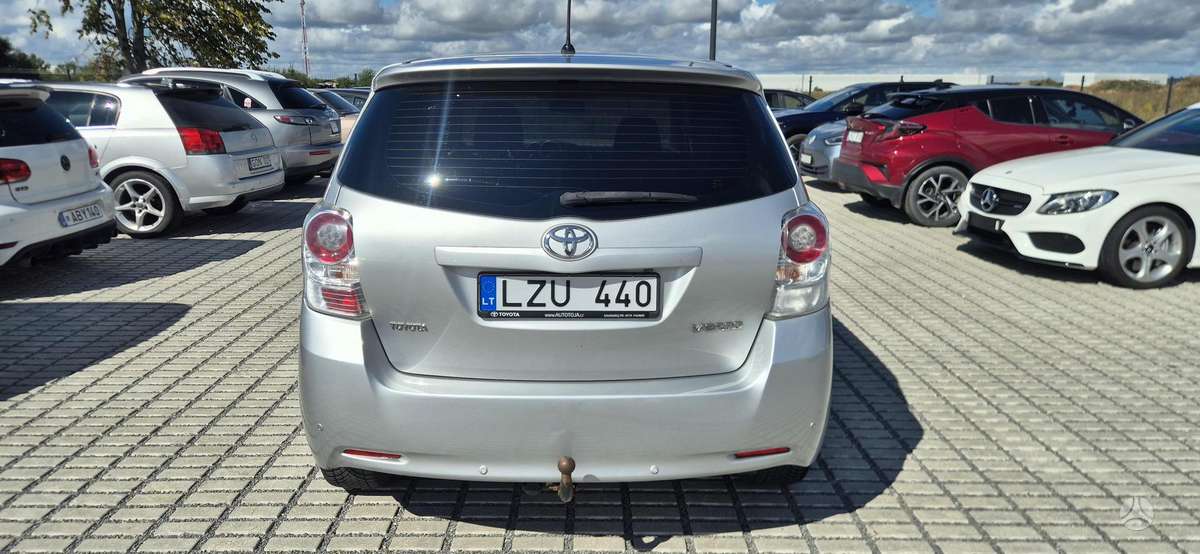 Toyota Verso - 10