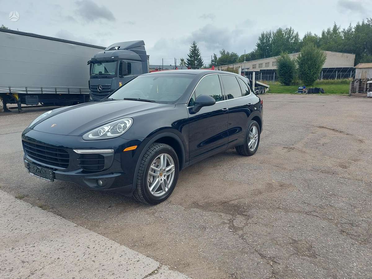 Porsche Cayenne - 12