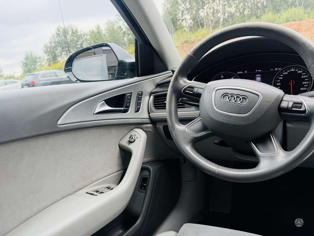 Audi A6, 3.0 l., Седан