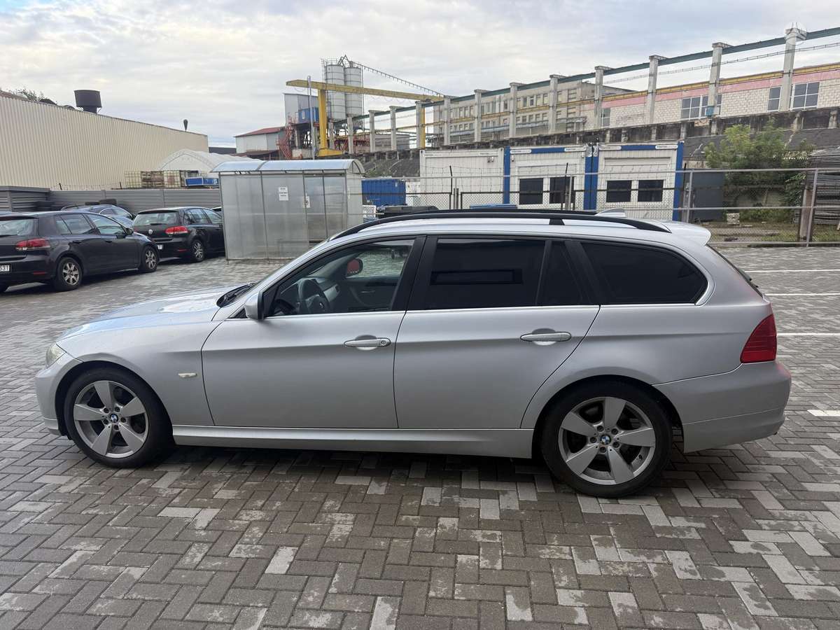 BMW 318, 2.0 l., Универсал