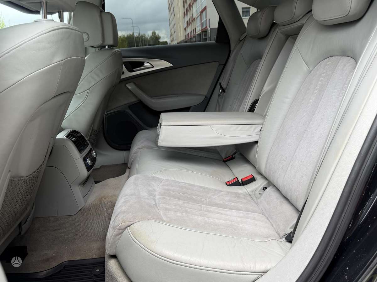 Audi A6, 3.0 l., Седан