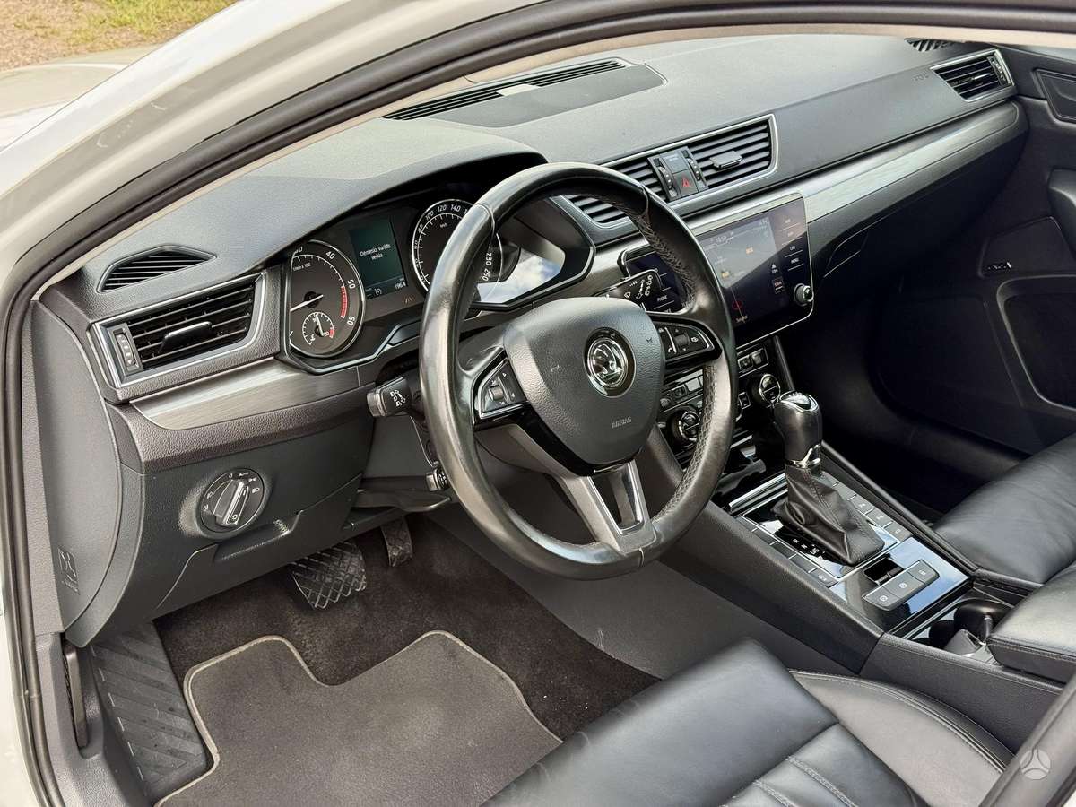 Skoda Superb, 2.0 l., Универсал