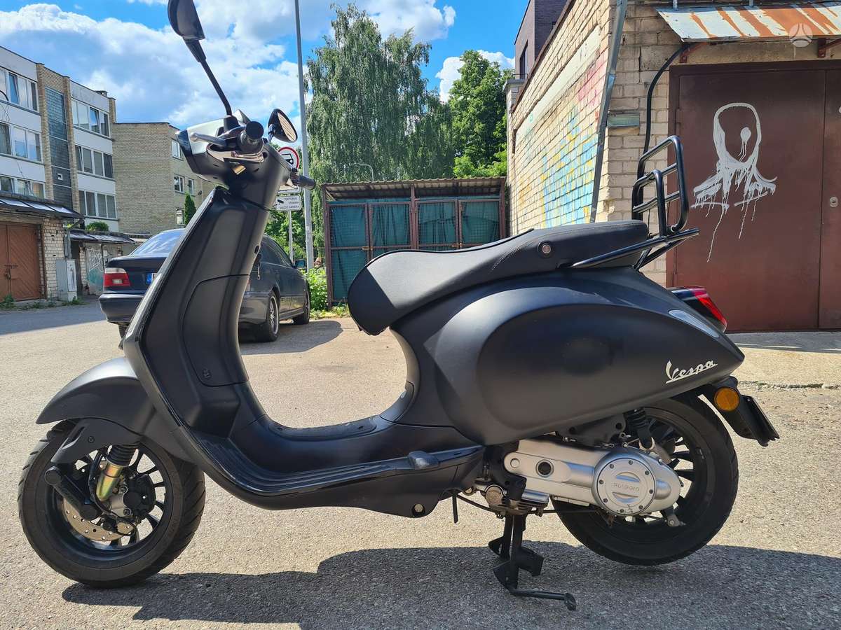 Piaggio Vespa 49cc, мотороллеры / мопеды