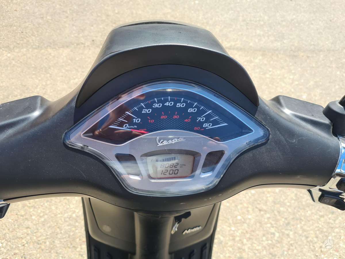 Piaggio Vespa 49cc, мотороллеры / мопеды