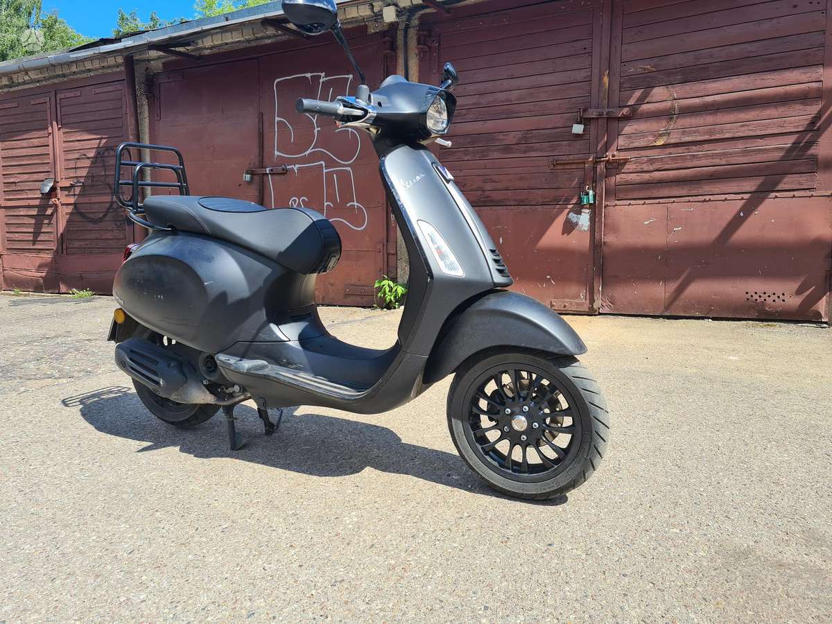 Piaggio Vespa 49cc, мотороллеры / мопеды