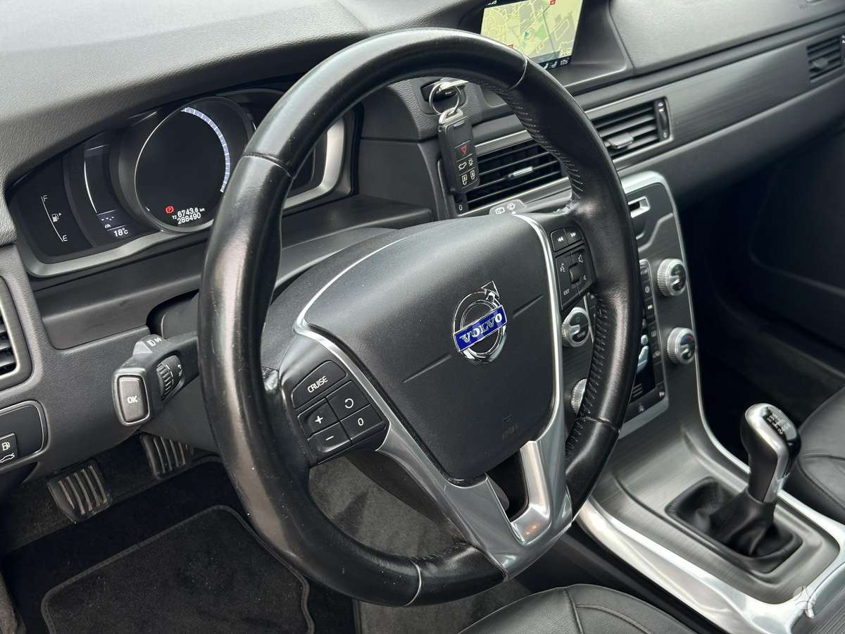 Volvo V70, 2.0 l., Универсал