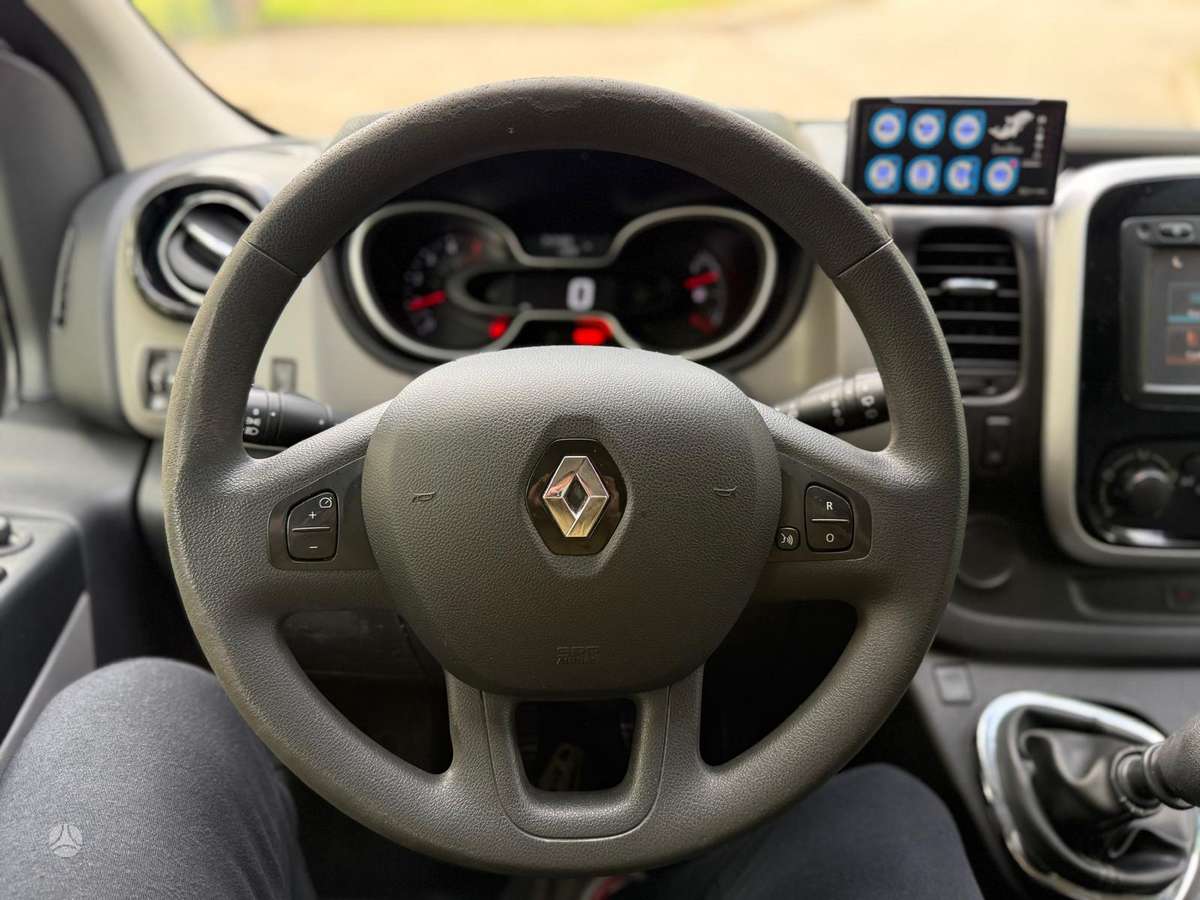 Renault Trafic, 1.6 l., Минивэн