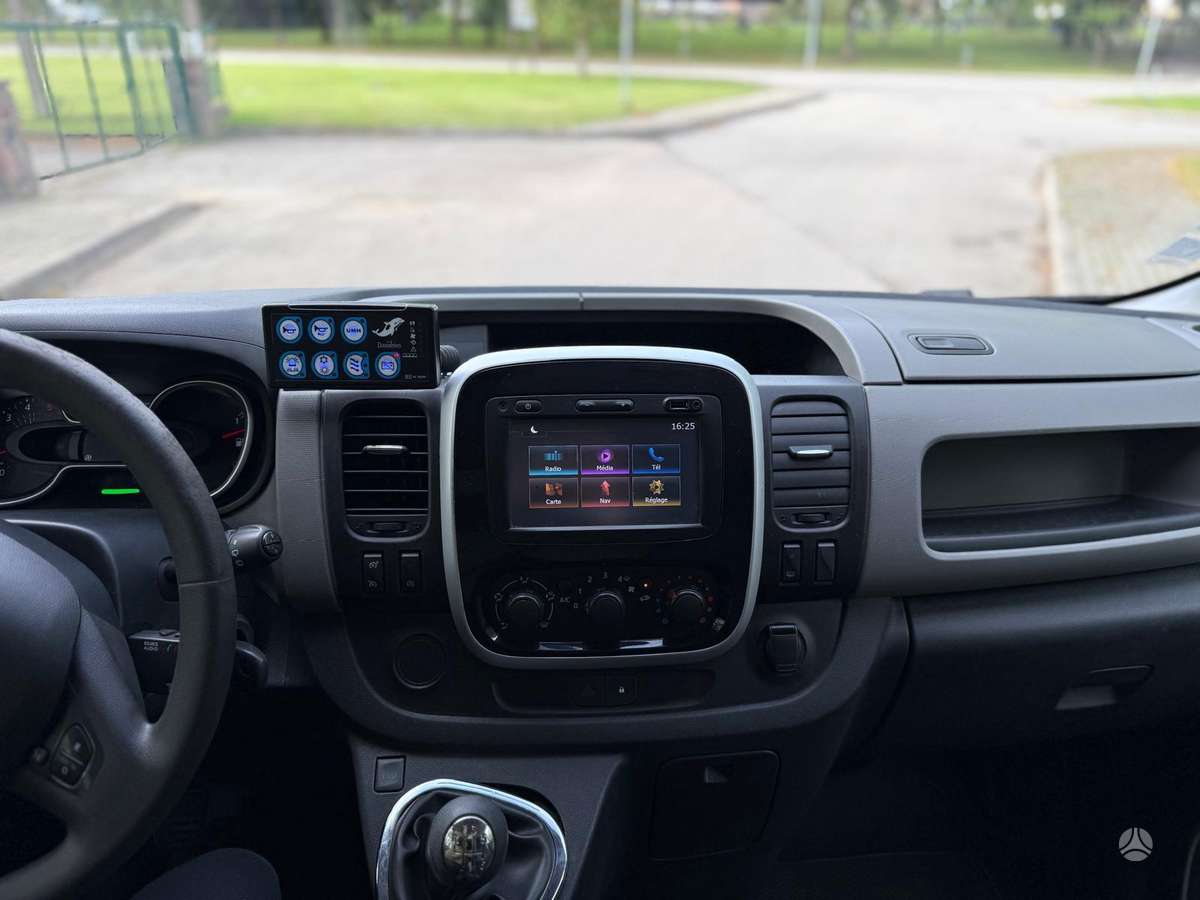 Renault Trafic, 1.6 l., Минивэн