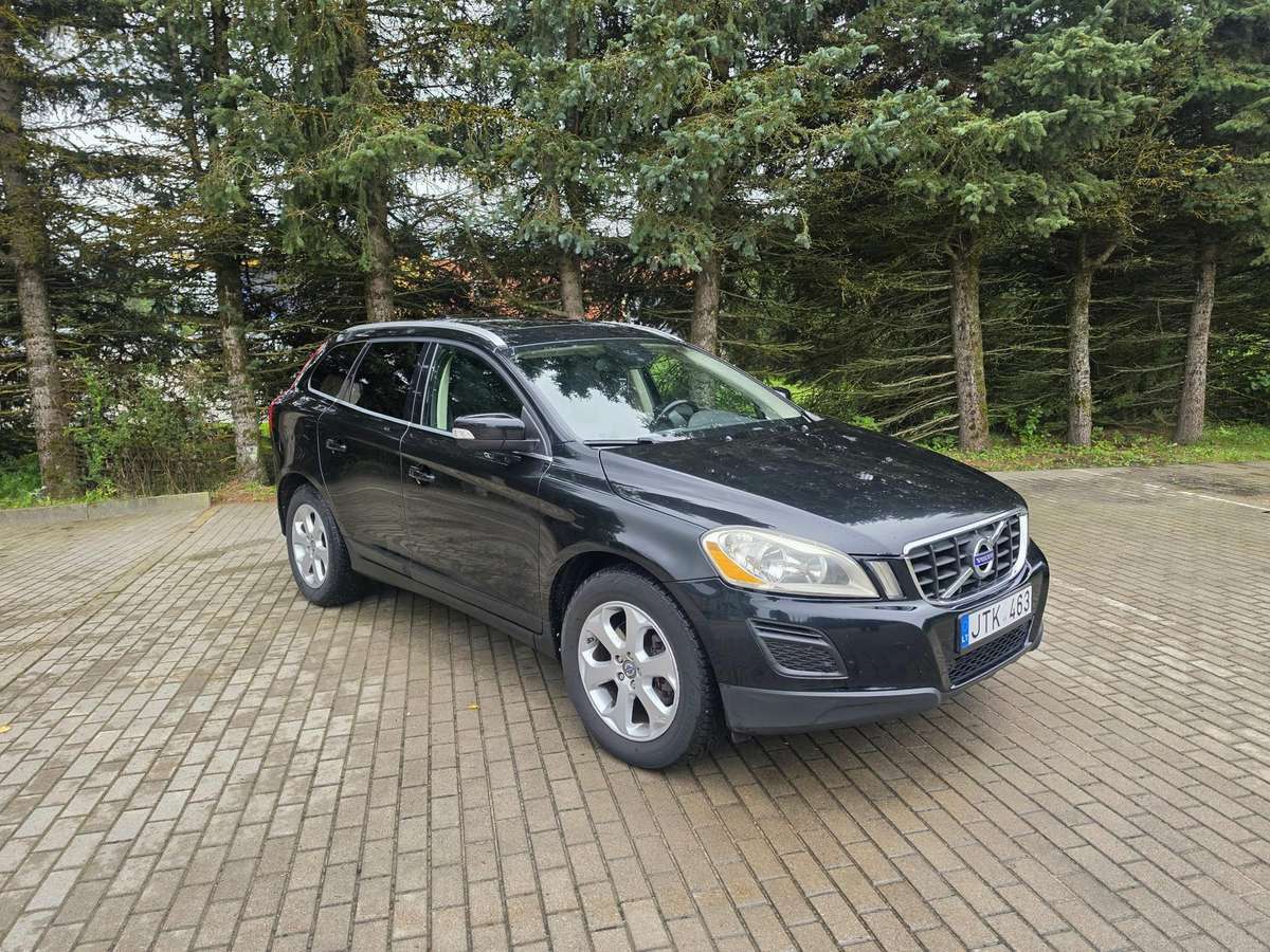 Volvo XC60 - 2