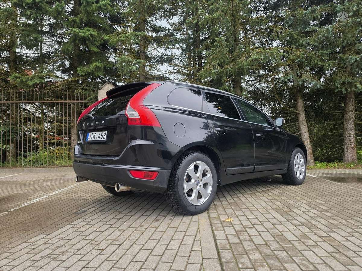 Volvo XC60 - 4