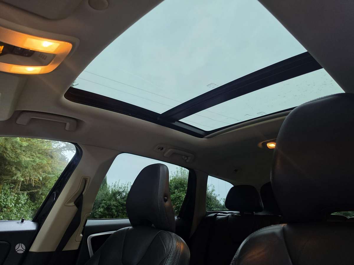 Volvo XC60 - 9