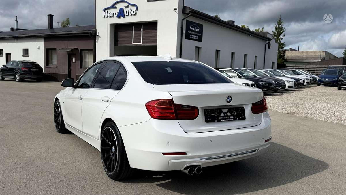 BMW 320, 2.0 l., Седан