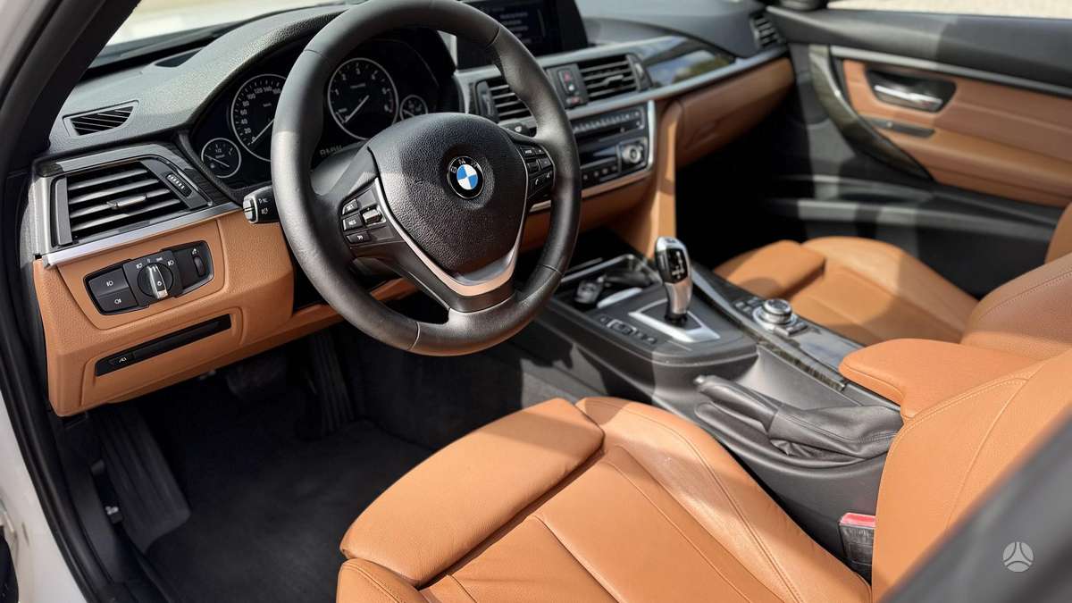 BMW 320, 2.0 l., Седан