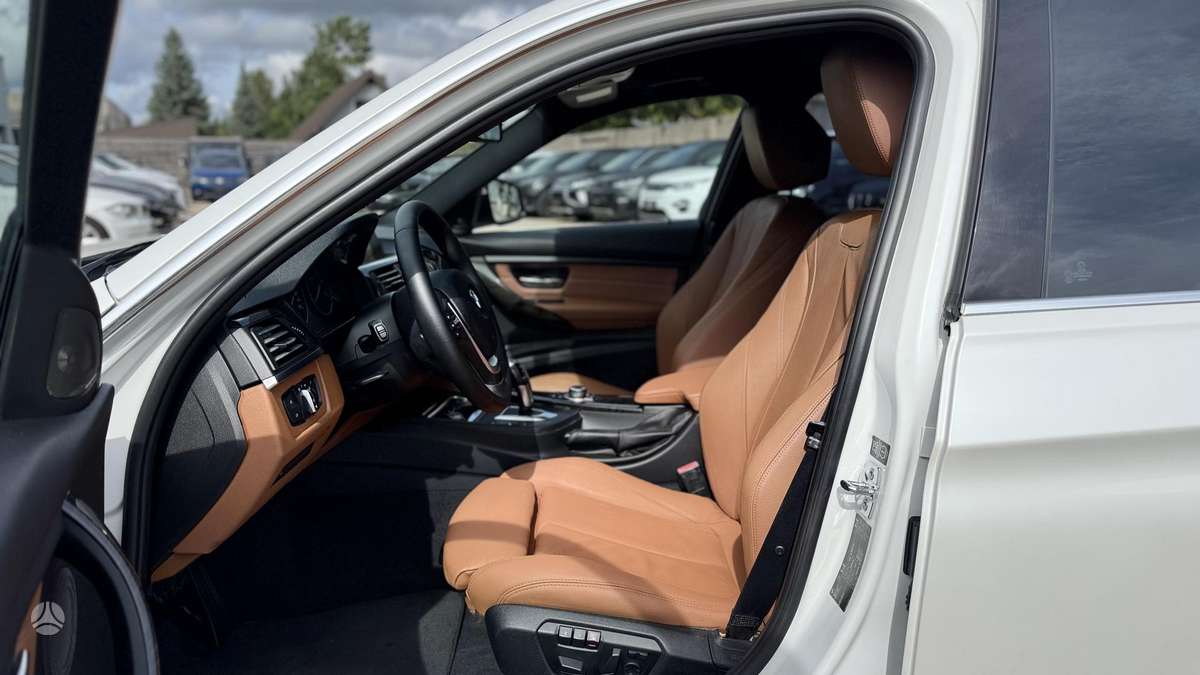 BMW 320, 2.0 l., Седан