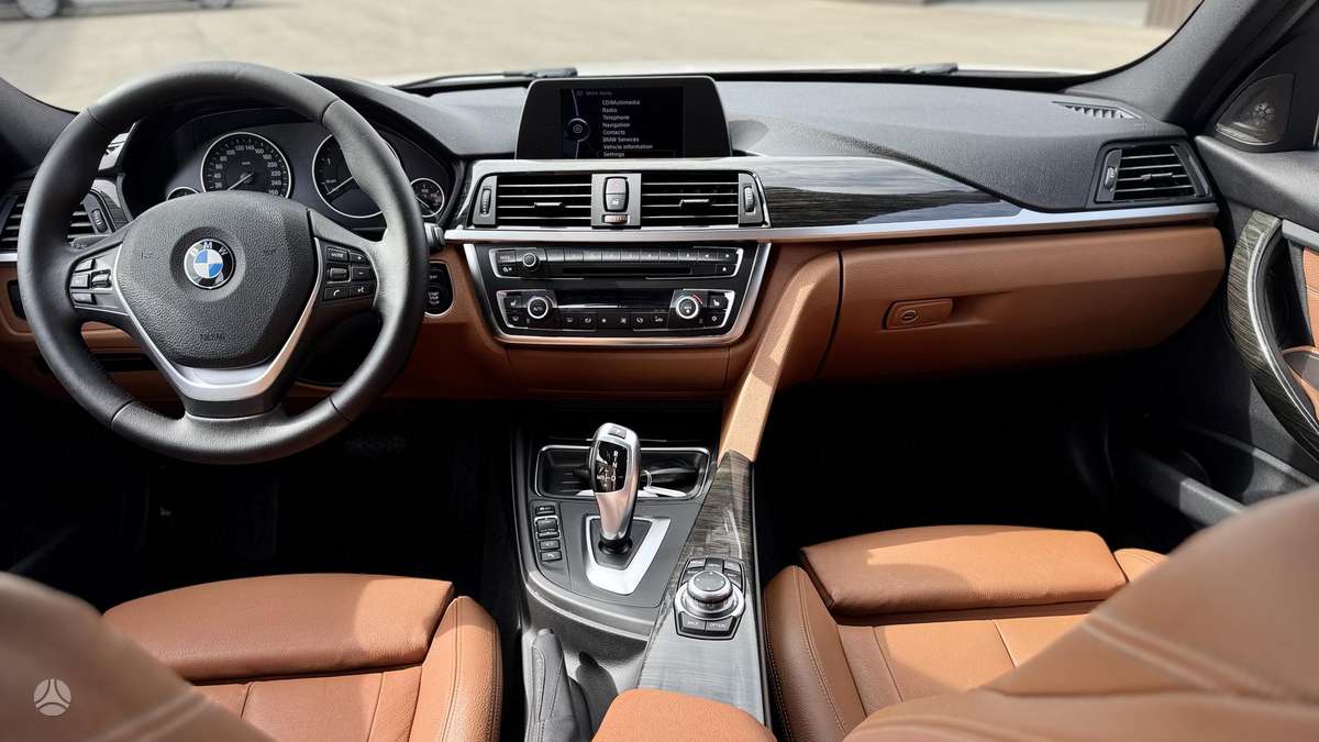 BMW 320, 2.0 l., Седан
