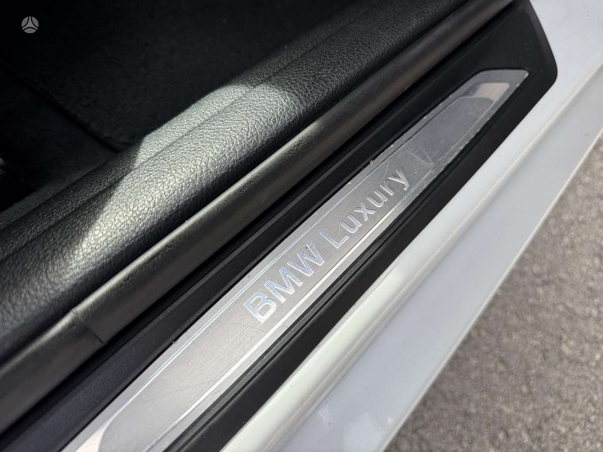 BMW 320, 2.0 l., Седан