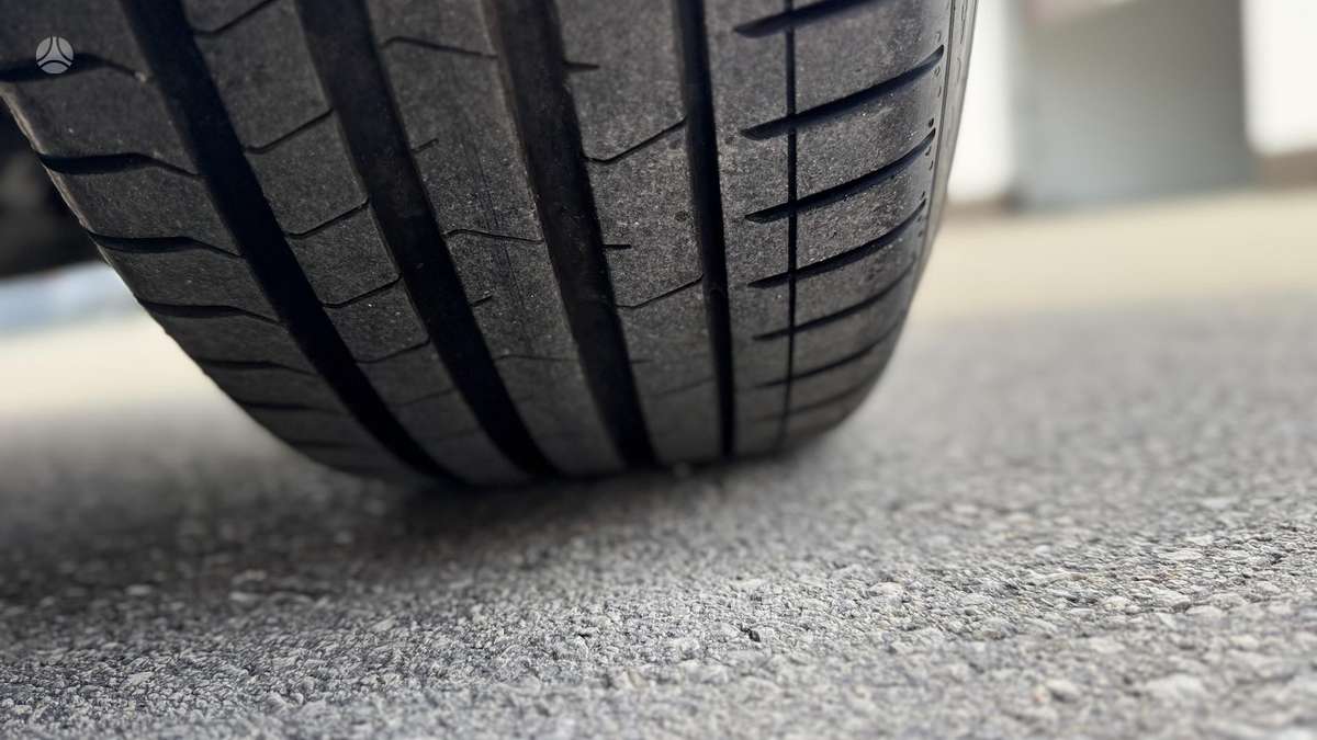 BMW 320, 2.0 l., sedanas