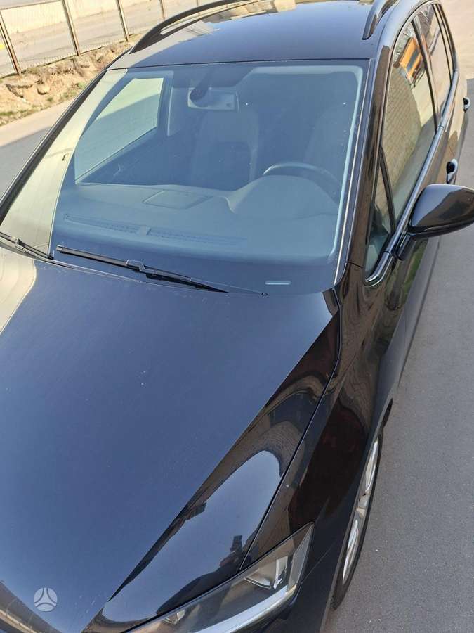 Volkswagen Golf Sportsvan - 4
