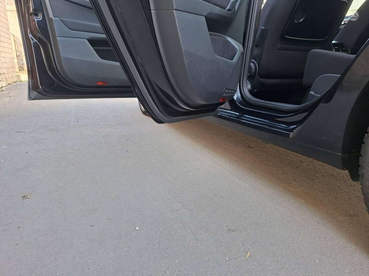Volkswagen Golf Sportsvan - 8