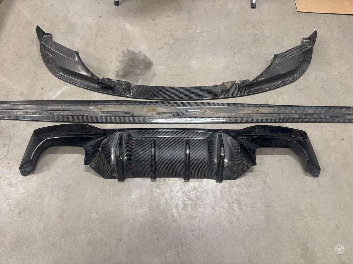 BMW M5 sunroof