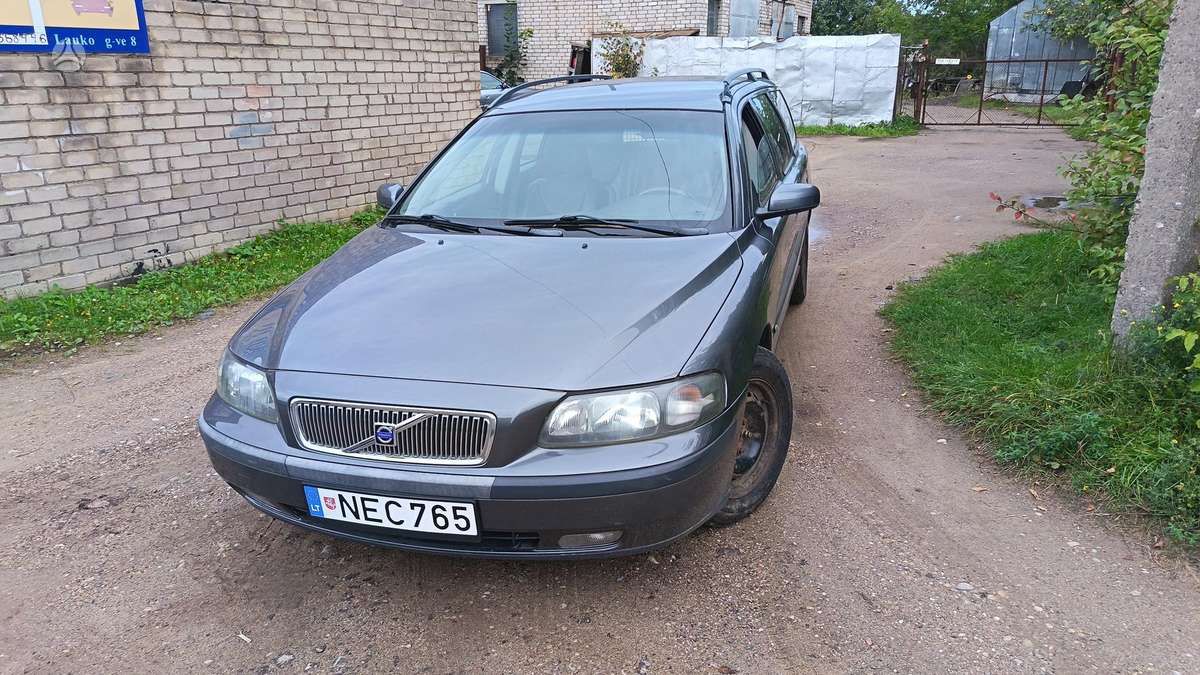 Volvo V70, 2.4 l., Универсал