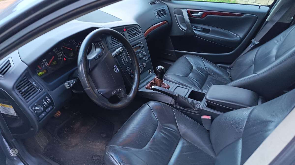 Volvo V70, 2.4 l., wagon