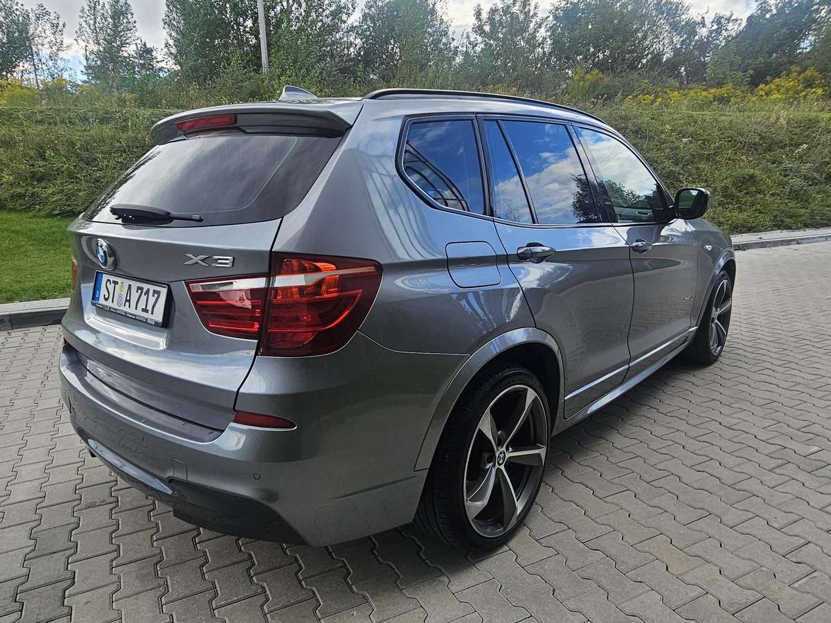 BMW X3, 2.0 l., off-road / crossover