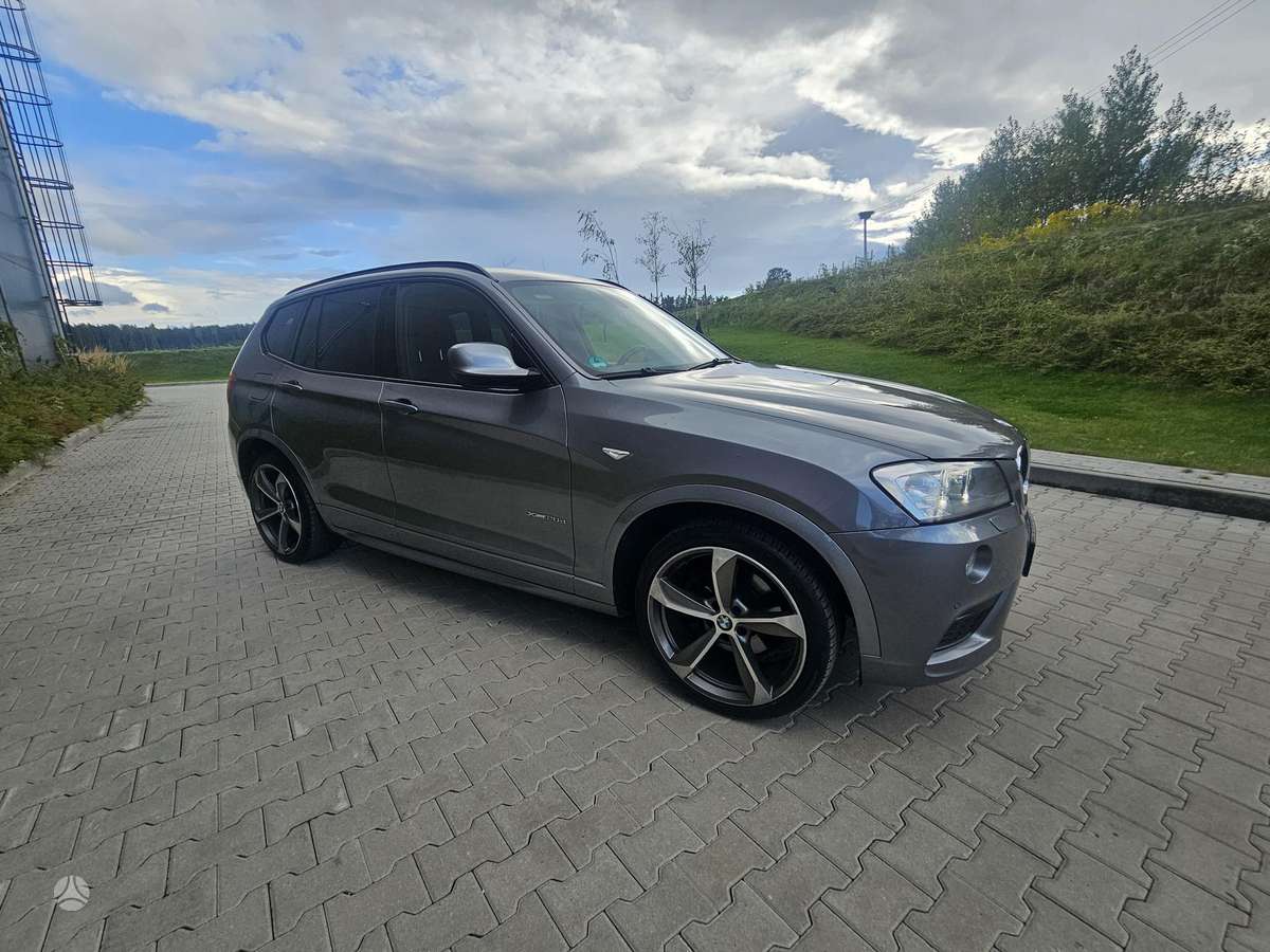 BMW X3, 2.0 l., off-road / crossover